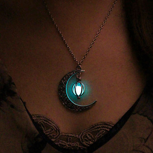 Coleção de colares Wicca com pingentes de pedras brilhantes